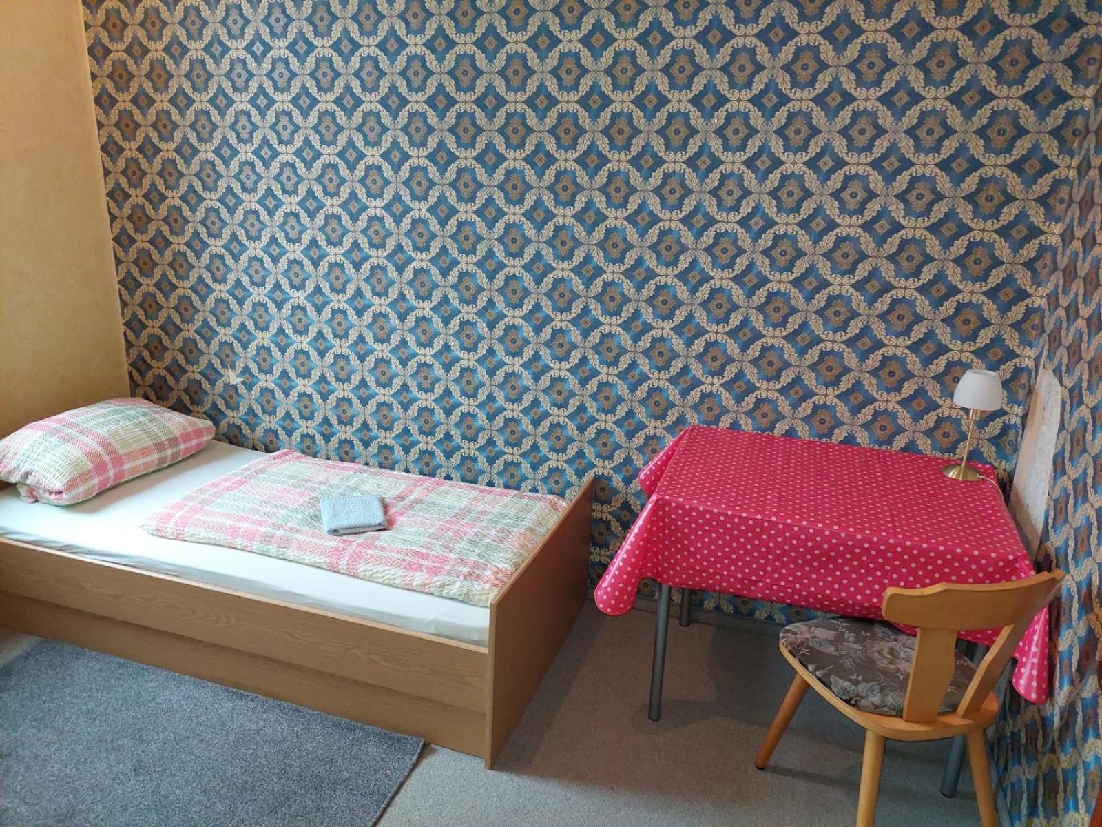 Monteurzimmer Talstrasse 2 Nossen エクステリア 写真